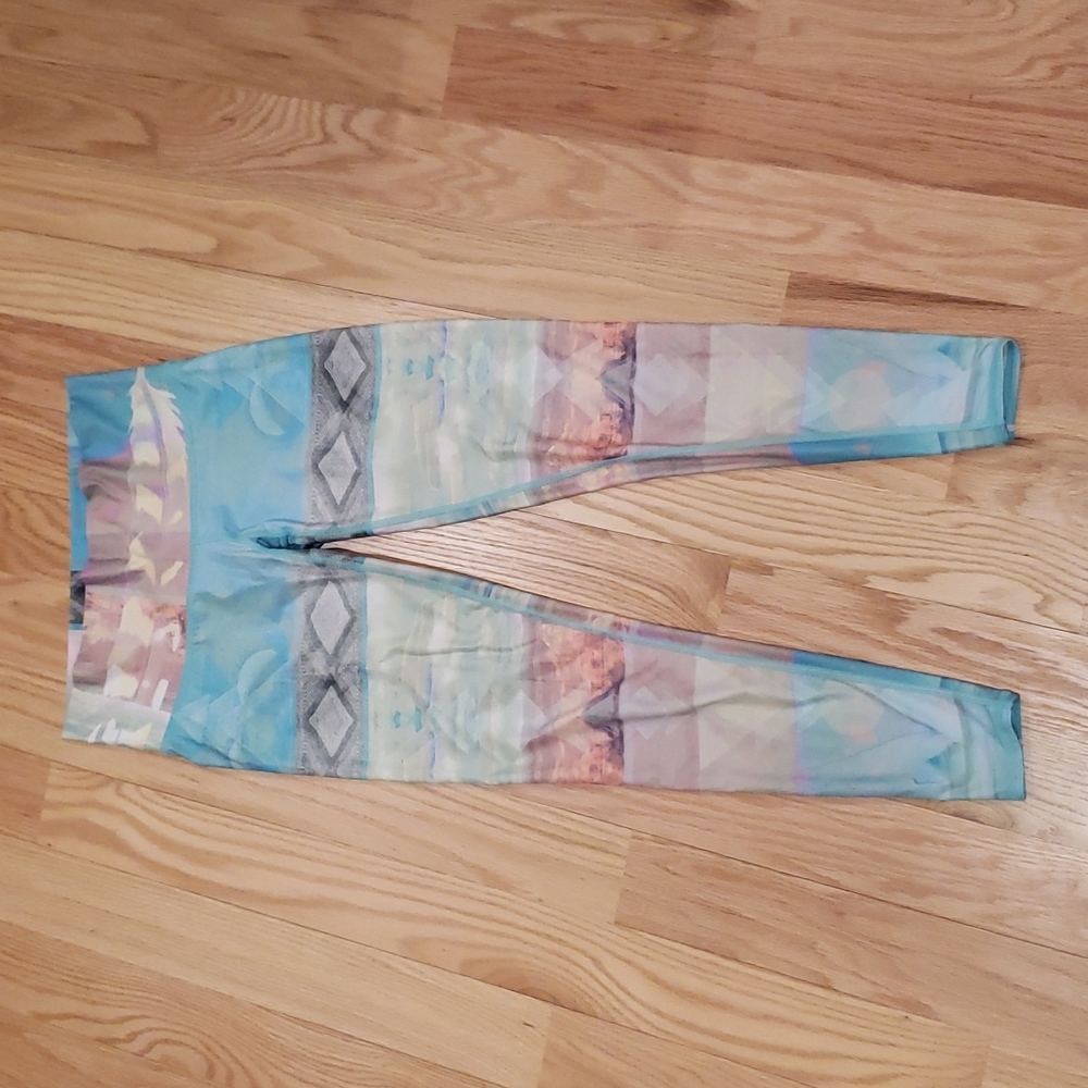 Teeki Hot Pants Yoga Leggings Size Medium M Tarot Magick